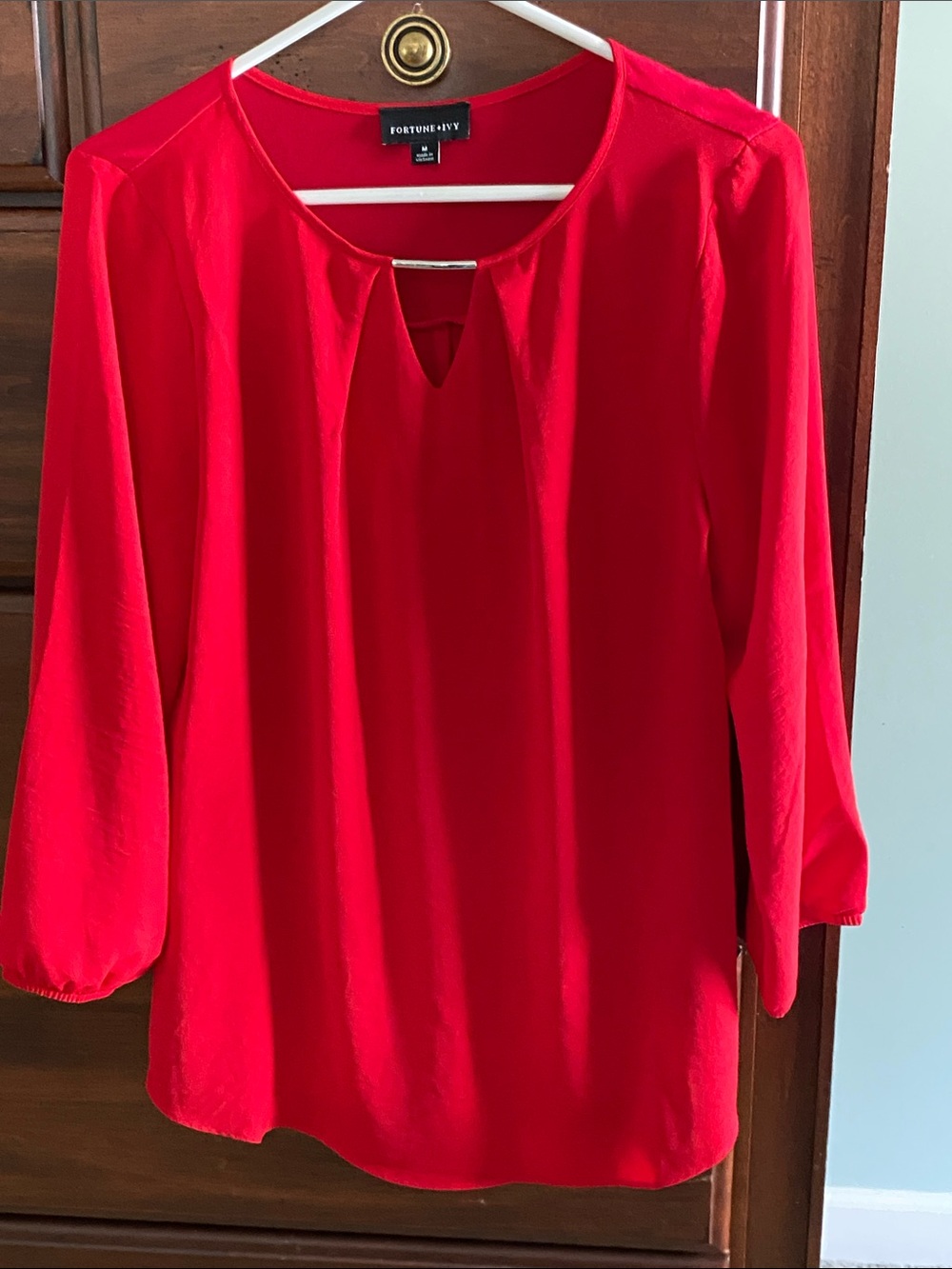 Fortune & Ivy Scarlet Keyhole Blouse
